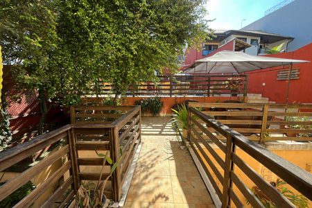 Casa para alugar com 580m², 6 quartos e 4 vagas