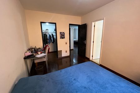 Casa para alugar com 580m², 6 quartos e 4 vagas