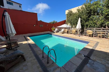 Casa para alugar com 580m², 6 quartos e 4 vagas