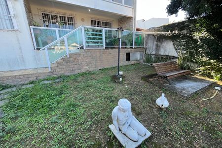 Casa para alugar com 580m², 6 quartos e 4 vagas
