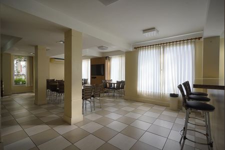 Apartamento para alugar com 56m², 2 quartos e 1 vaga Apartamento para alugar com 56m², 2 quartos e 1 vagaÁrea comum - Salão de festas
