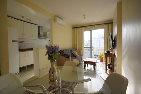 Apartamento para alugar com 56m², 2 quartos e 1 vaga Apartamento para alugar com 56m², 2 quartos e 1 vagaSala