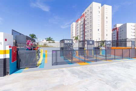 Apartamento para alugar com 40m², 2 quartos e 1 vagaÁrea comum 