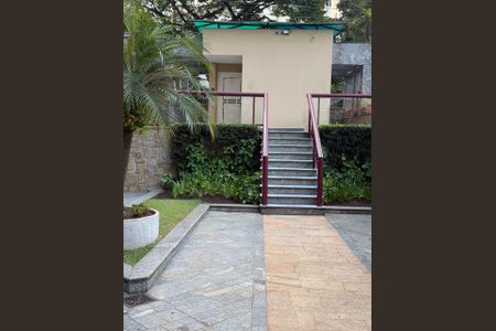 Apartamento à venda com 205m², 1 quarto e 5 vagas Apartamento à venda com 205m², 1 quarto e 5 vagasÁrea externa