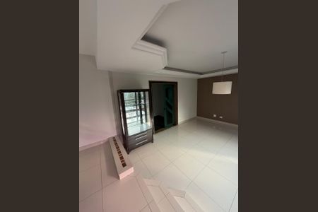 Apartamento à venda com 205m², 1 quarto e 5 vagas Apartamento à venda com 205m², 1 quarto e 5 vagasQuarto