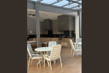 Apartamento à venda com 205m², 1 quarto e 5 vagas Apartamento à venda com 205m², 1 quarto e 5 vagasÁrea externa