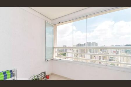 Apartamento à venda com 60m², 2 quartos e 1 vaga Apartamento à venda com 60m², 2 quartos e 1 vagaVaranda
