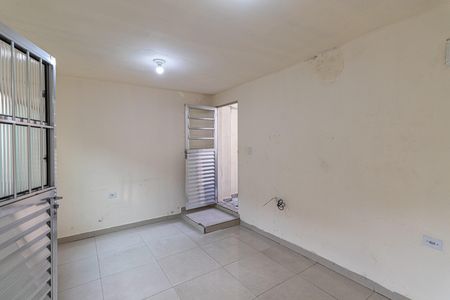 Sala de casa para alugar com 1 quarto, 96m² em Vila Robertina, São Paulo