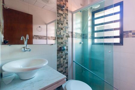 Apartamento para alugar com 77m², 2 quartos e 1 vaga Apartamento para alugar com 77m², 2 quartos e 1 vagaBanheiro