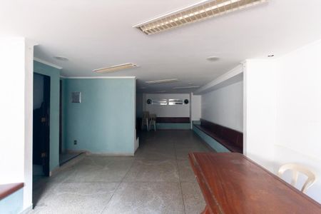 Apartamento para alugar com 77m², 2 quartos e 1 vaga Apartamento para alugar com 77m², 2 quartos e 1 vagaÁrea comum - Salão de festas