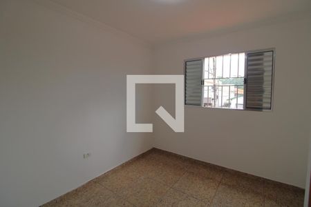 Casa à venda com 276m², 3 quartos e 3 vagas Casa à venda com 276m², 3 quartos e 3 vagasQuarto