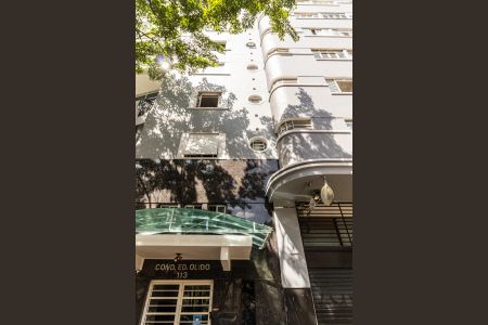 Studio para alugar com 32m², 1 quarto e sem vaga Studio para alugar com 32m², 1 quarto e sem vagaFachada