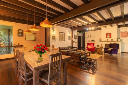 Sala de casa de condomínio para alugar com 4 quartos, 2200m² em Vila Appia Antica, Cotia