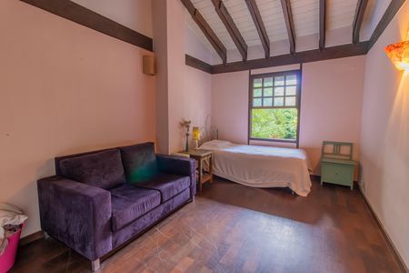 Casa de condomínio para alugar com 2200m², 4 quartos e 2 vagas Casa de condomínio para alugar com 2200m², 4 quartos e 2 vagasQuarto 2