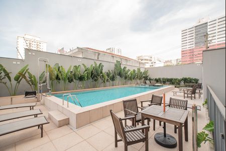 Apartamento à venda com 29m², 1 quarto e sem vaga Apartamento à venda com 29m², 1 quarto e sem vagaÁrea comum - Piscina