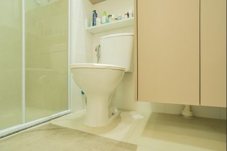 Apartamento à venda com 29m², 1 quarto e sem vaga Apartamento à venda com 29m², 1 quarto e sem vagaBanheiro da Suíte