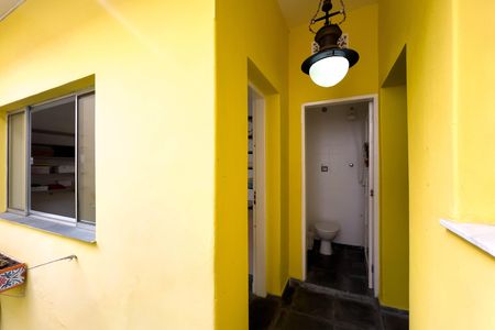 Casa à venda com 120m², 3 quartos e 2 vagas Casa à venda com 120m², 3 quartos e 2 vagasÁrea de serviço