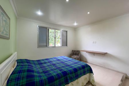 Casa à venda com 120m², 3 quartos e 2 vagas Casa à venda com 120m², 3 quartos e 2 vagasQuarto 1