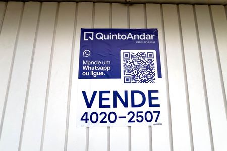 Casa à venda com 120m², 3 quartos e 2 vagas Casa à venda com 120m², 3 quartos e 2 vagasPlaca HBJM-2024