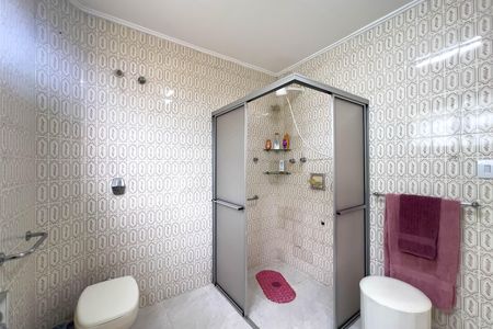 Casa à venda com 120m², 3 quartos e 2 vagas Casa à venda com 120m², 3 quartos e 2 vagasBanheiro