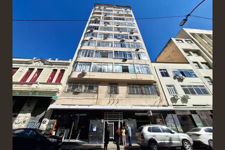 Apartamento à venda com 26m², 1 quarto e sem vaga Apartamento à venda com 26m², 1 quarto e sem vagaFachada