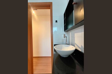 Apartamento à venda com 47m², 2 quartos e 1 vagaBanheiro