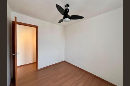 Apartamento à venda com 47m², 2 quartos e 1 vagaQuarto 2