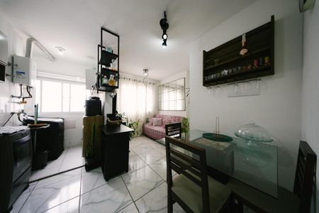 Apartamento para alugar com 35m², 2 quartos e sem vaga