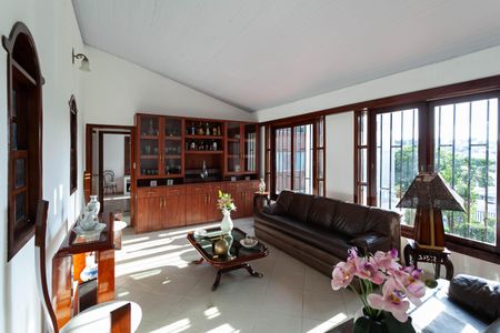 Casa à venda com 420m², 4 quartos e 6 vagasSala 2