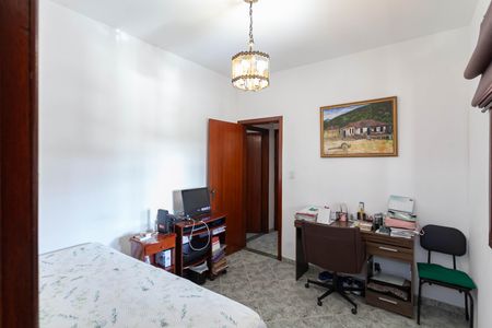 Casa à venda com 420m², 4 quartos e 6 vagasQuarto 1