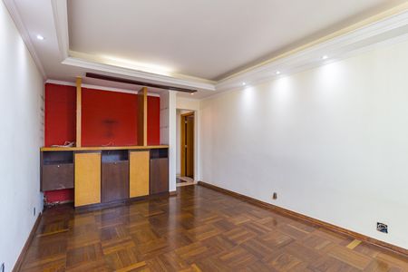 Apartamento à venda com 325m², 4 quartos e 3 vagas Apartamento à venda com 325m², 4 quartos e 3 vagasQuarto