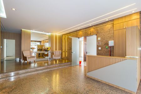 Apartamento à venda com 325m², 4 quartos e 3 vagas Apartamento à venda com 325m², 4 quartos e 3 vagasÁrea comum