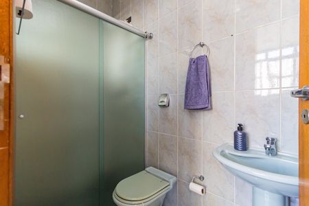 Apartamento à venda com 325m², 4 quartos e 3 vagas Apartamento à venda com 325m², 4 quartos e 3 vagasBanheiro - Área de Serviço
