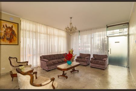 Apartamento à venda com 325m², 4 quartos e 3 vagas Apartamento à venda com 325m², 4 quartos e 3 vagasÁrea comum