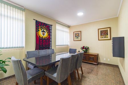 Apartamento à venda com 325m², 4 quartos e 3 vagas Apartamento à venda com 325m², 4 quartos e 3 vagasÁrea comum