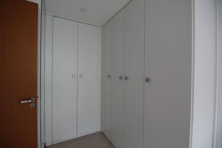 Apartamento para alugar com 122m², 3 quartos e 2 vagasQuarto 3