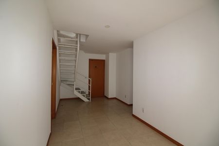 Sala 1 de apartamento à venda com 3 quartos, 122m² em Taquara, Rio de Janeiro