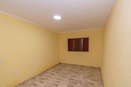 Casa para alugar com 118m², 3 quartos e 1 vaga Casa para alugar com 118m², 3 quartos e 1 vagaSuite