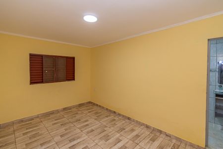 Casa para alugar com 118m², 3 quartos e 1 vaga Casa para alugar com 118m², 3 quartos e 1 vagaSuite