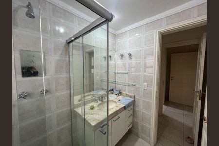 Apartamento à venda com 179m², 3 quartos e 4 vagas