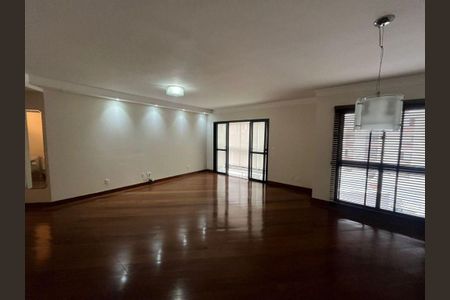 Apartamento à venda com 179m², 3 quartos e 4 vagas