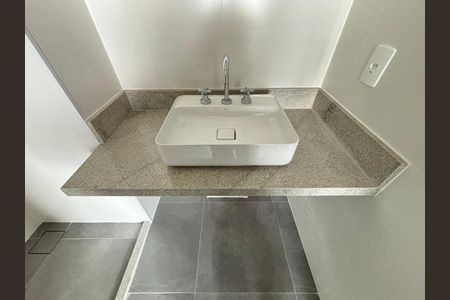 Apartamento à venda com 42m², 1 quarto e 1 vaga Apartamento à venda com 42m², 1 quarto e 1 vagaBanheiro