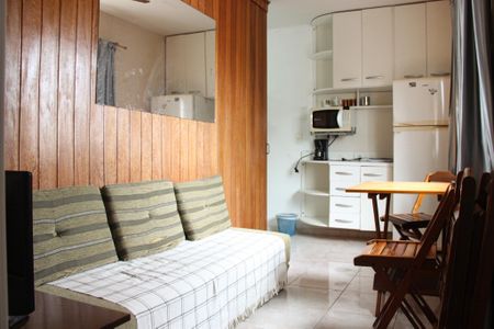 Apartamento para alugar com 1 quarto, 30m² em Vila Nova, Cabo Frio
