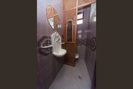 Casa de condomínio para alugar com 220m², 3 quartos e 2 vagas Casa de condomínio para alugar com 220m², 3 quartos e 2 vagasLavabo