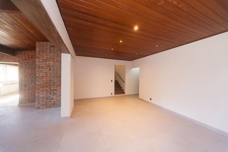 Casa de condomínio para alugar com 220m², 3 quartos e 2 vagas Casa de condomínio para alugar com 220m², 3 quartos e 2 vagassala