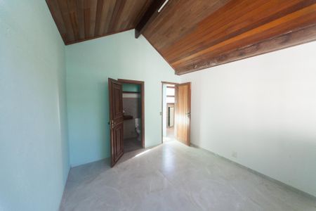 Casa de condomínio para alugar com 220m², 3 quartos e 2 vagas Casa de condomínio para alugar com 220m², 3 quartos e 2 vagassuite de serviço 1