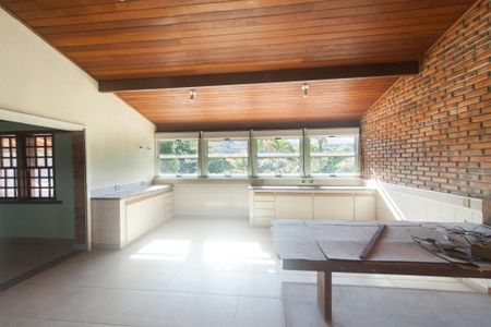 Casa de condomínio para alugar com 220m², 3 quartos e 2 vagas Casa de condomínio para alugar com 220m², 3 quartos e 2 vagasCozinha