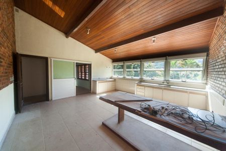 Casa de condomínio para alugar com 220m², 3 quartos e 2 vagas Casa de condomínio para alugar com 220m², 3 quartos e 2 vagasCozinha