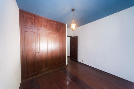 Casa de condomínio para alugar com 220m², 3 quartos e 2 vagas Casa de condomínio para alugar com 220m², 3 quartos e 2 vagasquarto 1