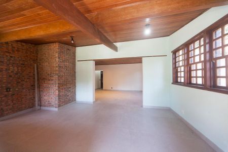Casa de condomínio para alugar com 220m², 3 quartos e 2 vagas Casa de condomínio para alugar com 220m², 3 quartos e 2 vagassala